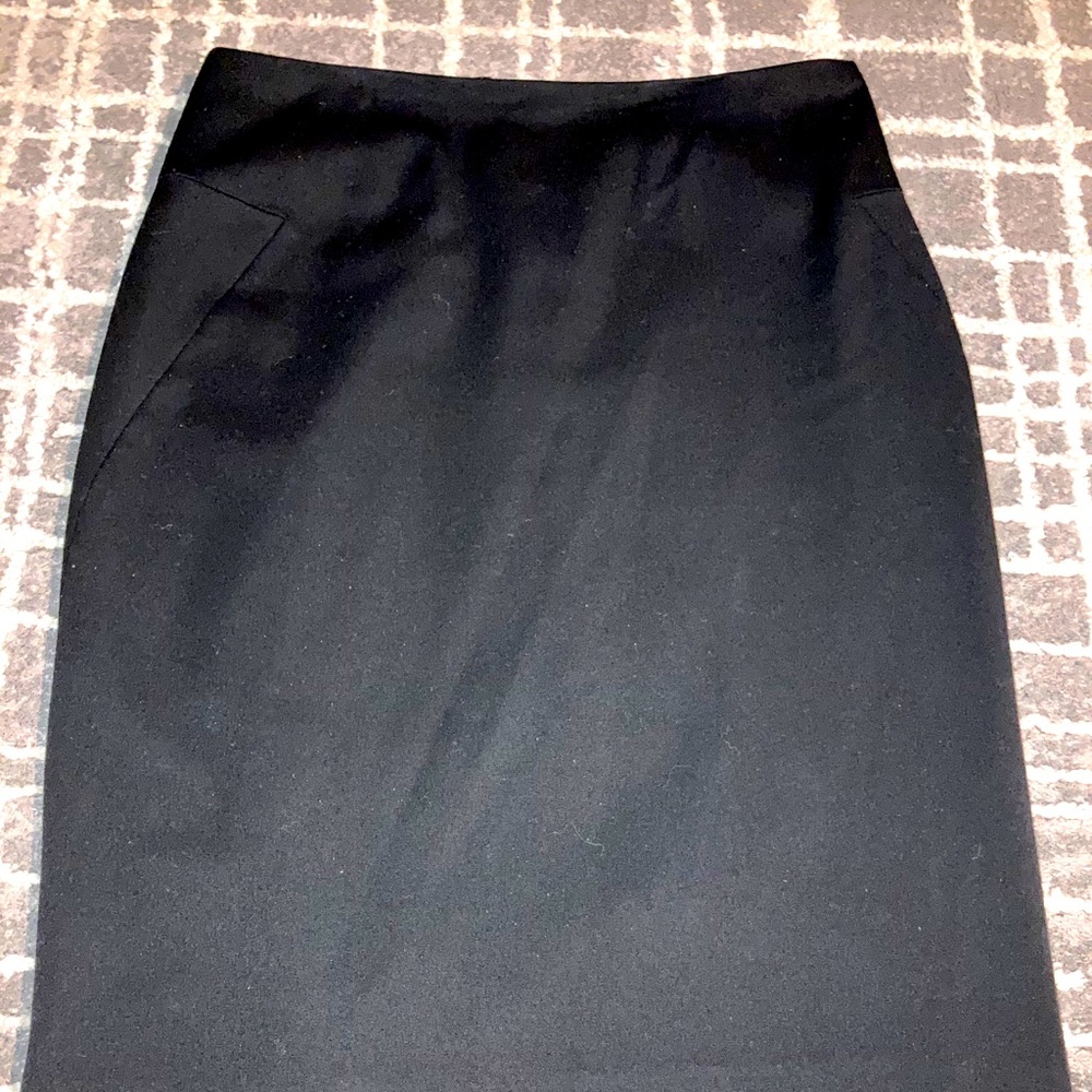 Black skirt